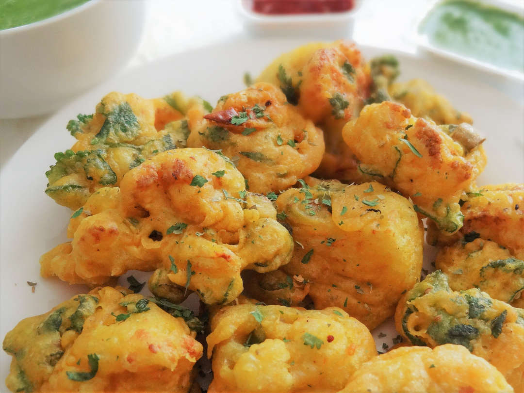 Cauliflower Fritters | Gobi Pakora | Cauliflower Pakora - Felicity Plus