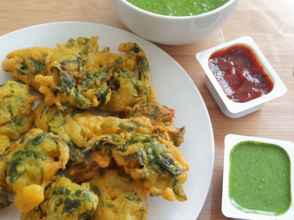 Palak Pakoda Recipe How To Make Palak Pakora At Home Felicity Plus